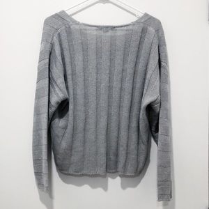 Forever 21 Sweaters - Grey Knit Crop Sweater S Forever 21 Sweaters - Grey Knit Crop Sweater S